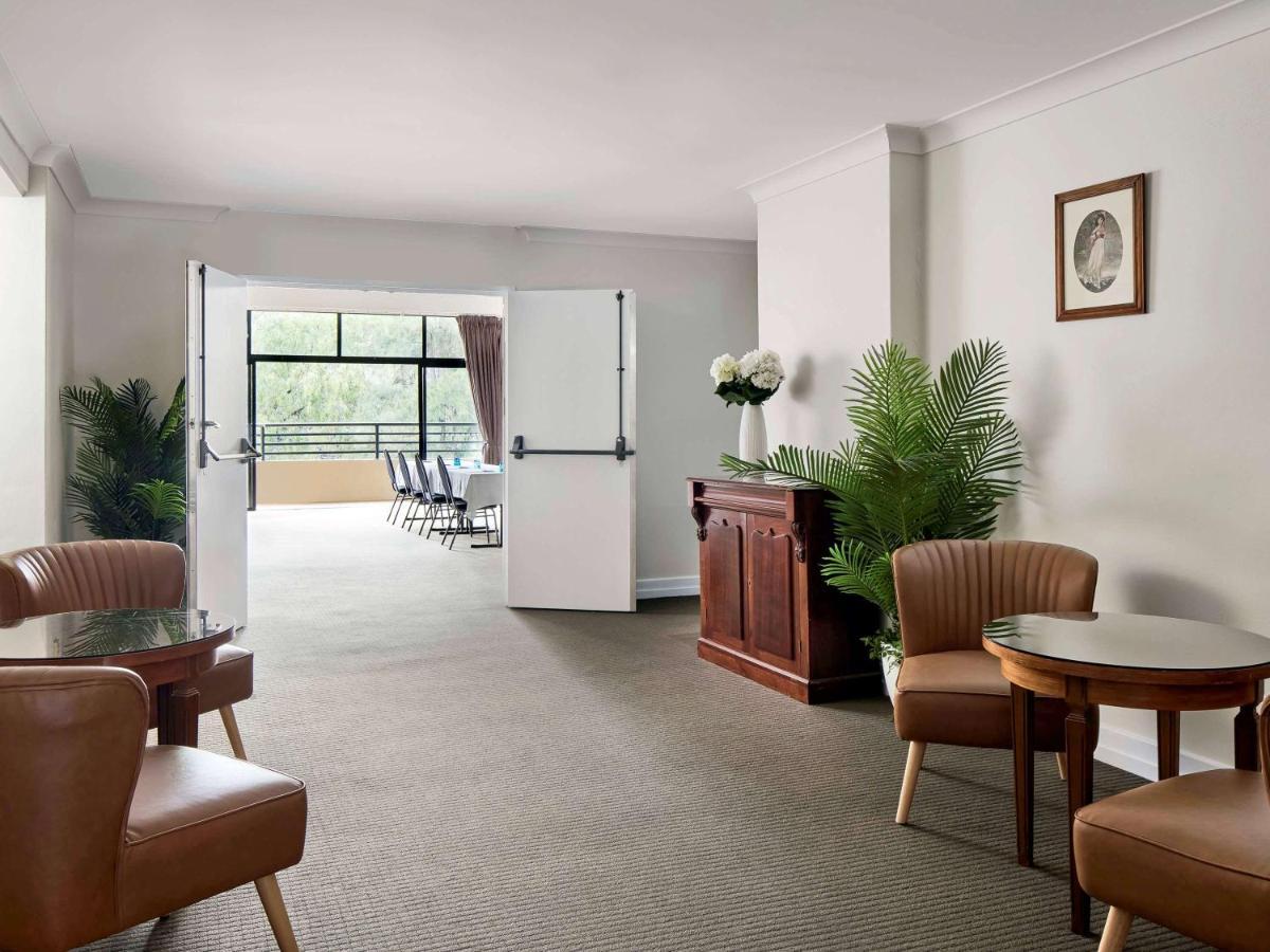 Hotel Ibis Styles Tamworth Extérieur photo